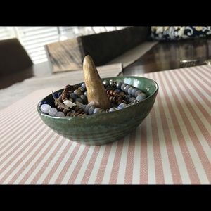 Anthropologie Storage & Organization - Green Jewelry Dish Anthropologie Storage & Organization - Green Jewelry Dish